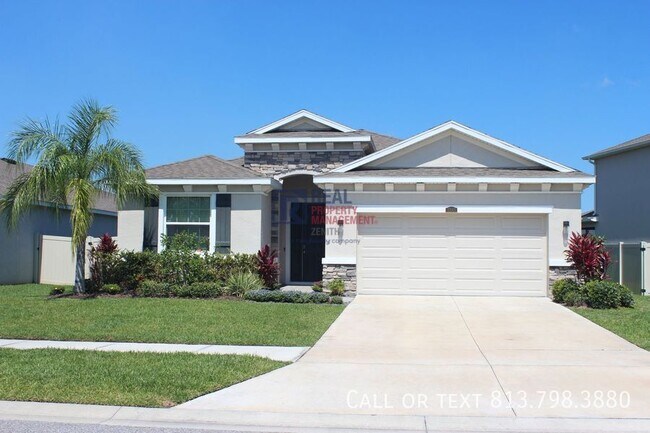 Primary Photo - 33163 Sand Creek Dr