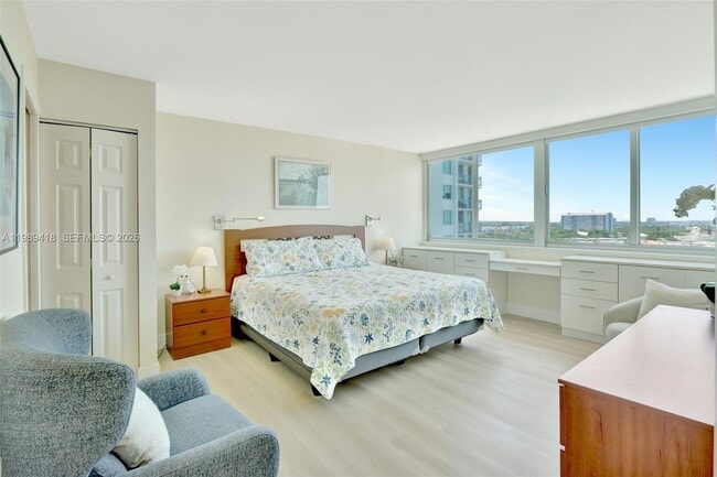 Building Photo - 7135 Collins Ave