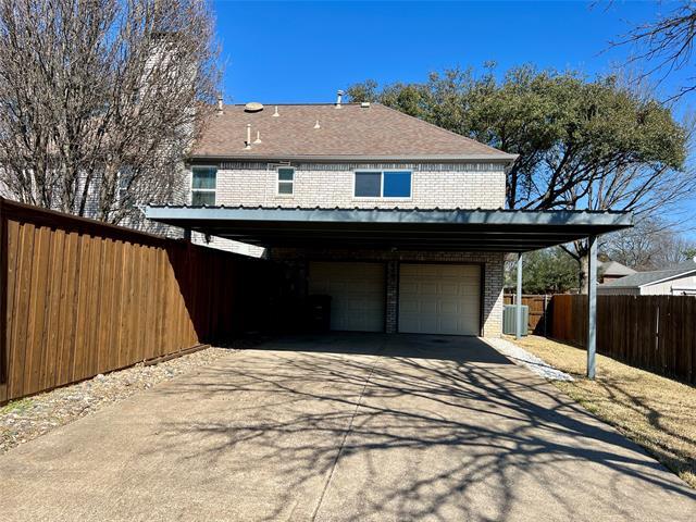 Building Photo - 814 Clearlake Dr