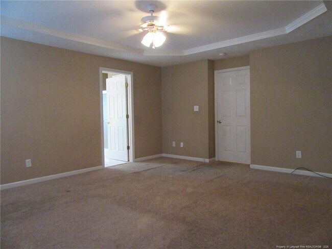 Building Photo - 6720 Jacobs Creek Cir