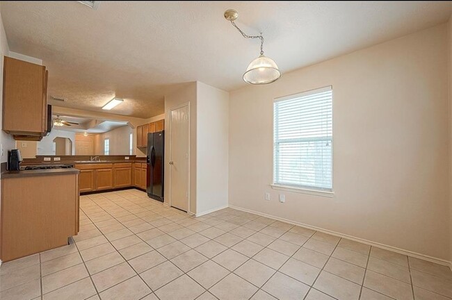 Building Photo - 1123 Desert Palms Ln