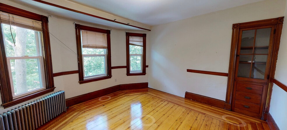 Building Photo - 193 Cypress St