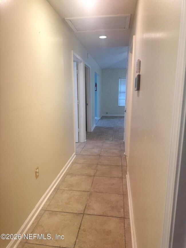 Building Photo - 5227 Bunche Dr