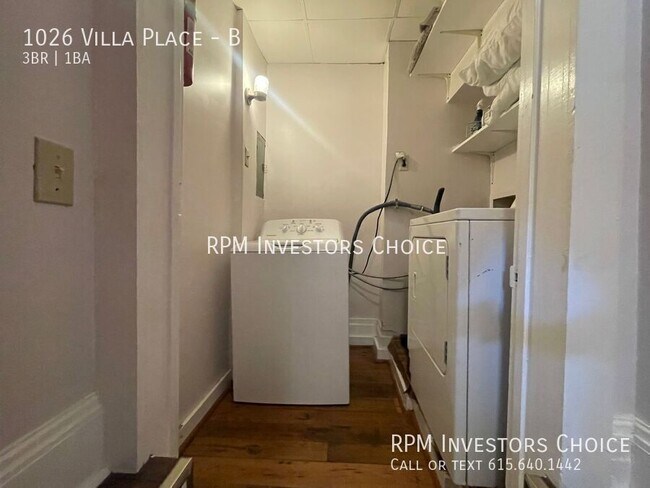 Building Photo - 1026 Villa Pl