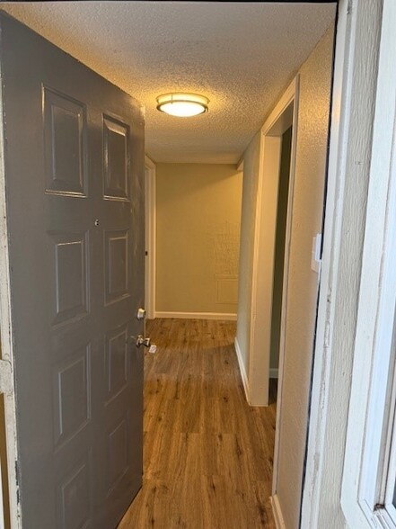 Building Photo - 6205 Jackson Rd