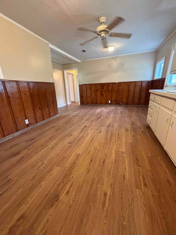 Building Photo - 1022 Donald St