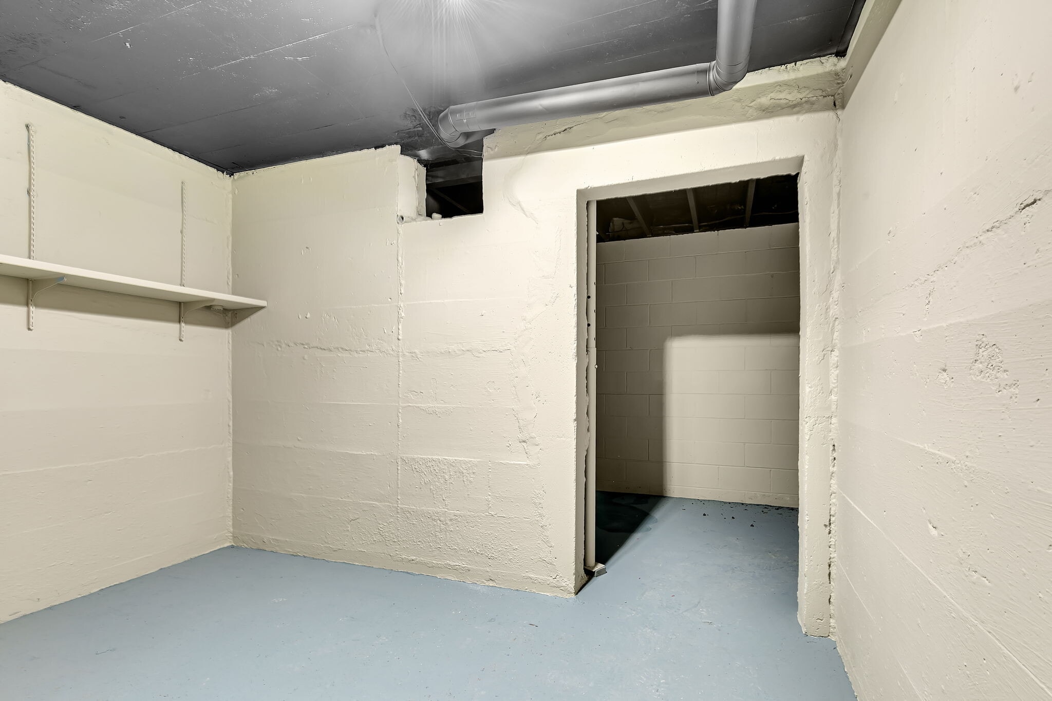 Building Photo - 355 Central Ave N