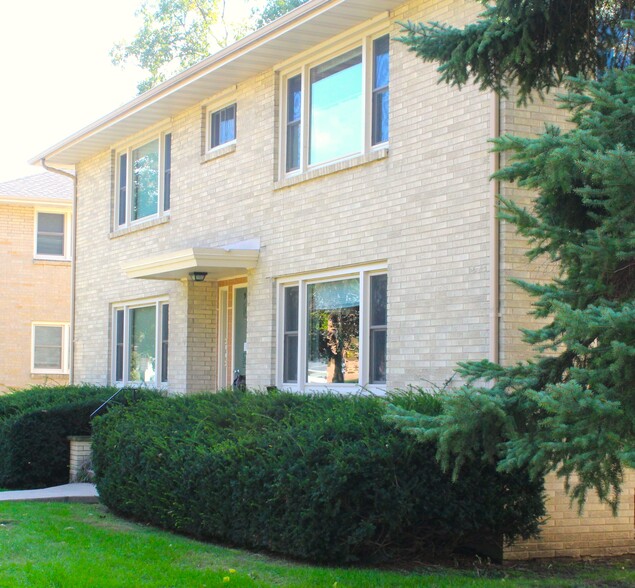 Primary Photo - 922 High St