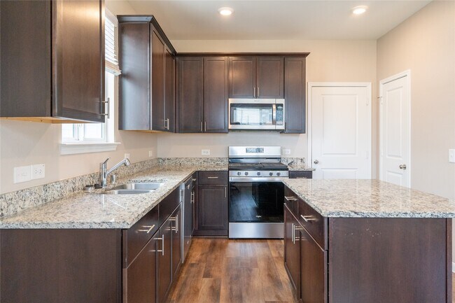 Building Photo - 11735 Armadale Dr