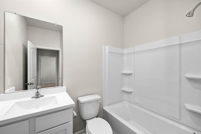 Building Photo - 6406 Elm St