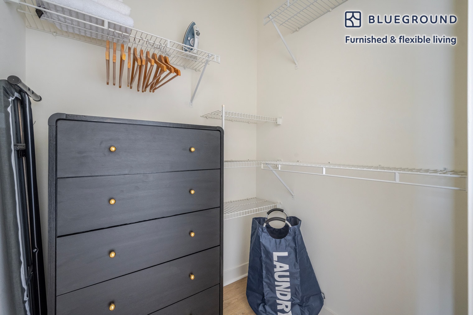 Building Photo - 11000 NE 10th St