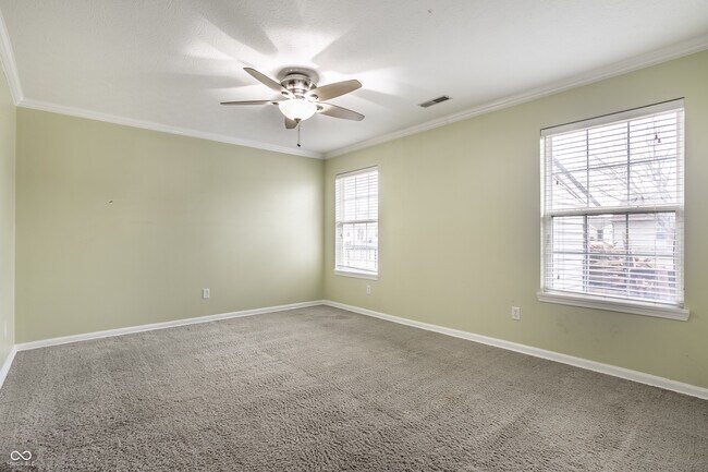 Building Photo - 9653 Aberdeen Ct