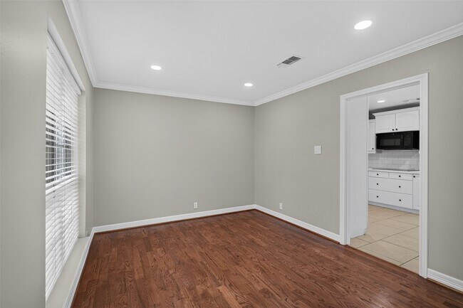 Building Photo - 1503 Shannon Valley Dr