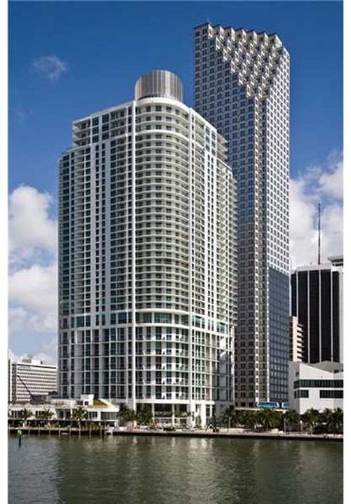 Primary Photo - 300 S Biscayne Blvd