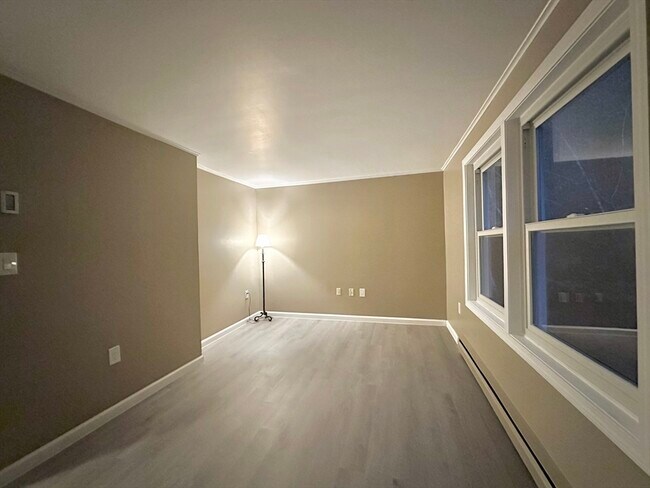 Building Photo - 65-67-67 Summer St