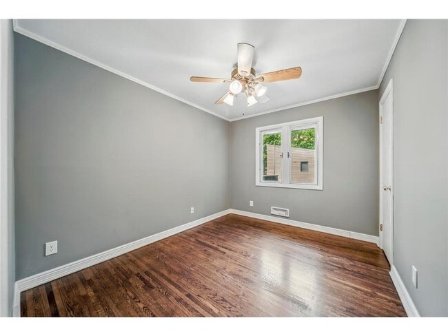 Building Photo - 4212 Princeton Ave