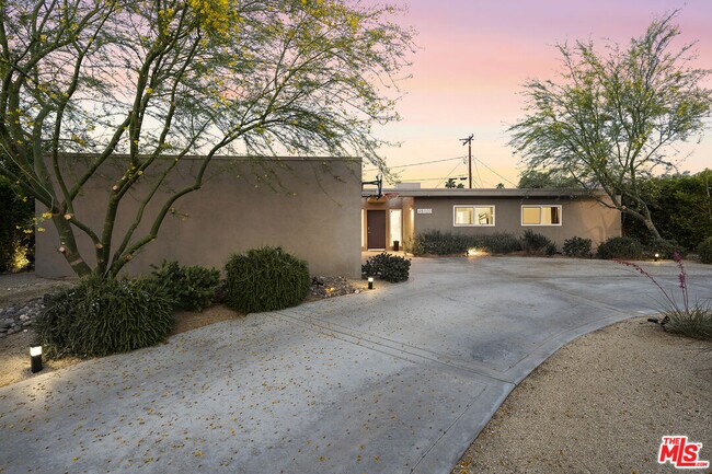 Building Photo - 45900 Quailbrush St