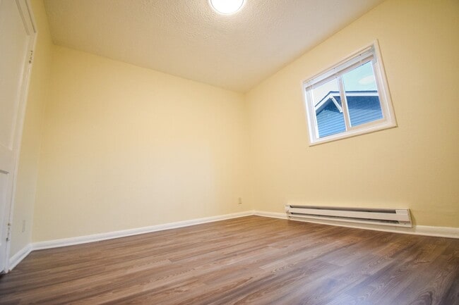 Building Photo - KIL-2121-2125