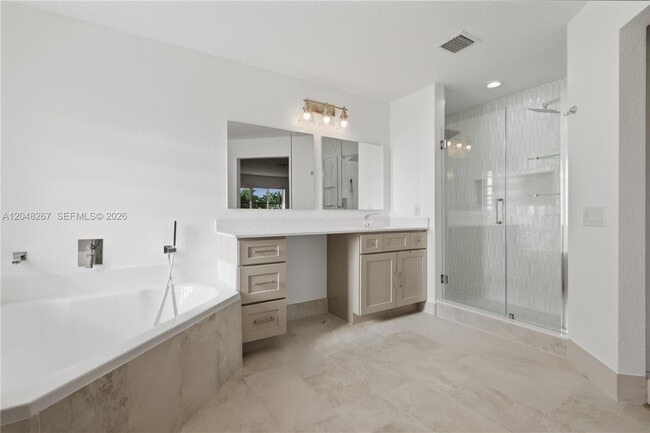 Building Photo - 1419 Crossbill Ct