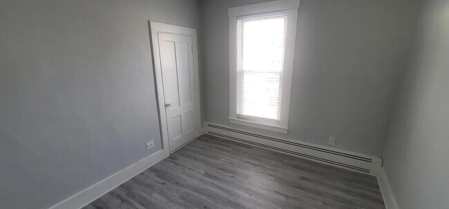 Building Photo - 97 Taylor St