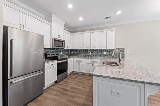 Building Photo - 138 Candleberry Dr