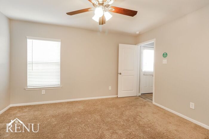 Building Photo - 25365 Cypress Bend Dr