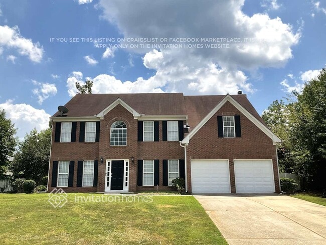 Building Photo - 1418 Fall River Dr
