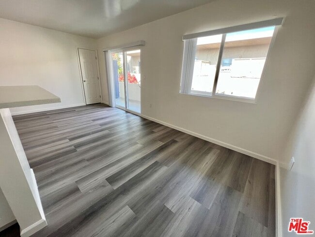 Building Photo - 1426 Orange Grove Ave