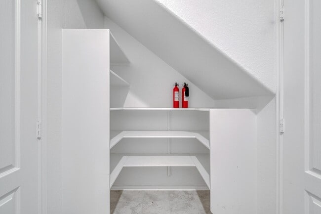 Building Photo - 508 Barbary Coast Ln