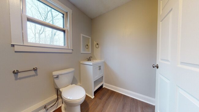 Half Bath - 414 Bay Rd