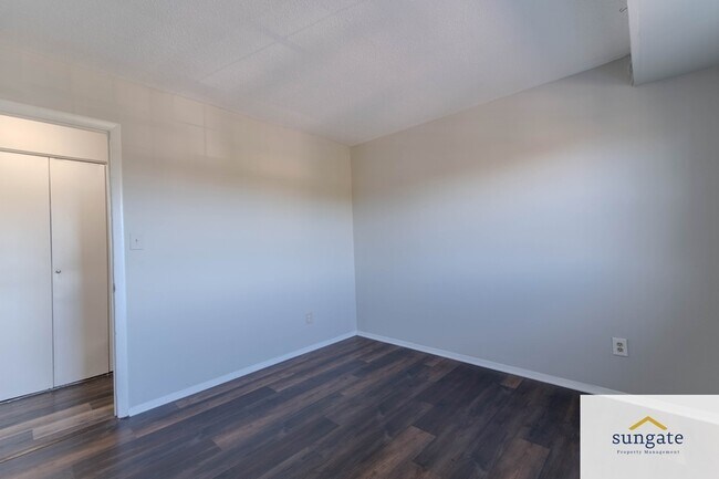 Building Photo - 11912 Tarragon Rd