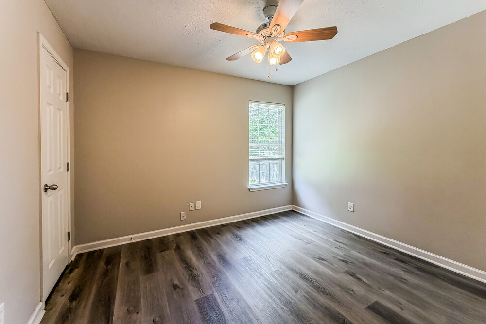 Building Photo - 1202 Elisha Ct