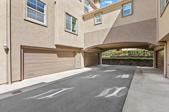 Building Photo - 676 Kellogg St