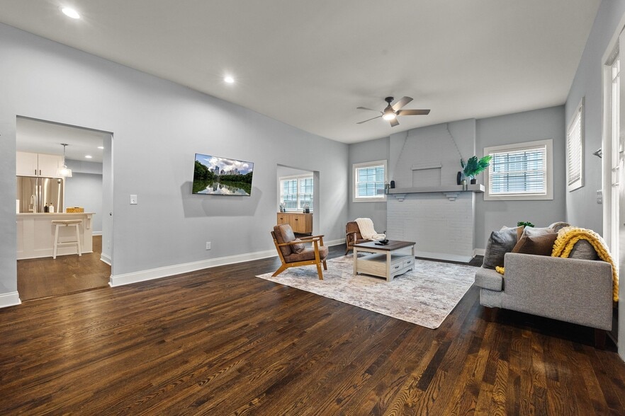 Building Photo - 1515 Westwood Ave SW