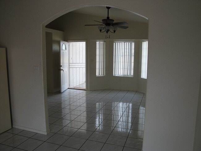 Building Photo - VILLA CHAPARRAL