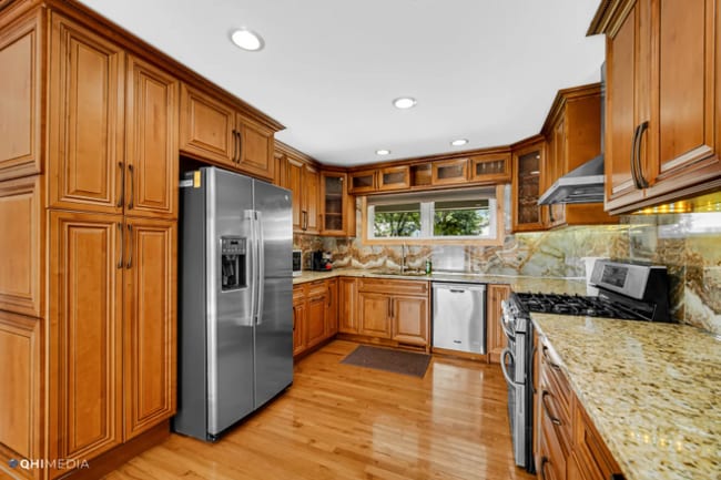 Building Photo - 1117 E Kitson Dr