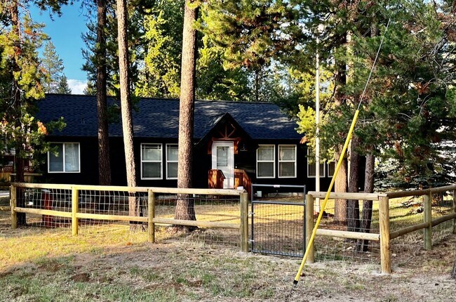 Building Photo - 56022 Sandpiper Rd