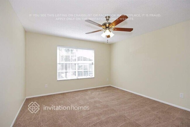 Building Photo - 97 Lancer Oak Dr
