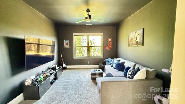Building Photo - 11152 Limehurst Pl