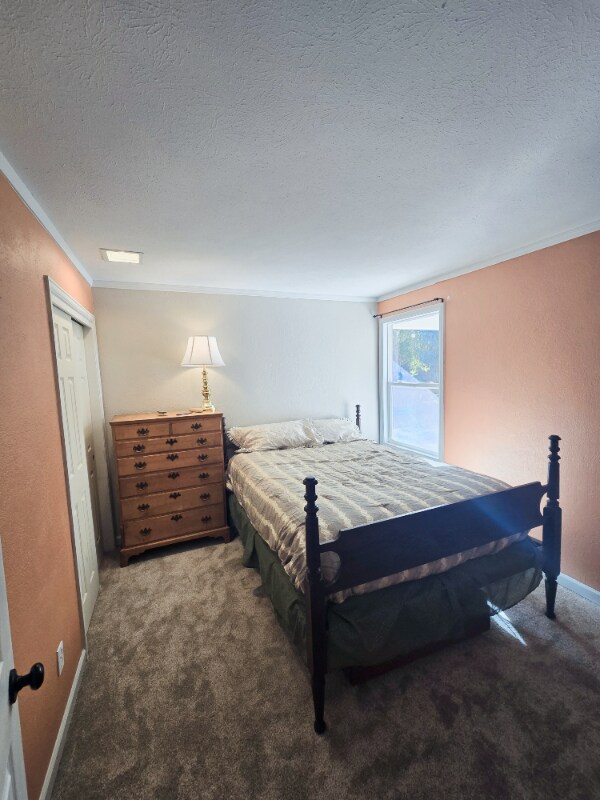 Building Photo - 1094 E 17th Ave