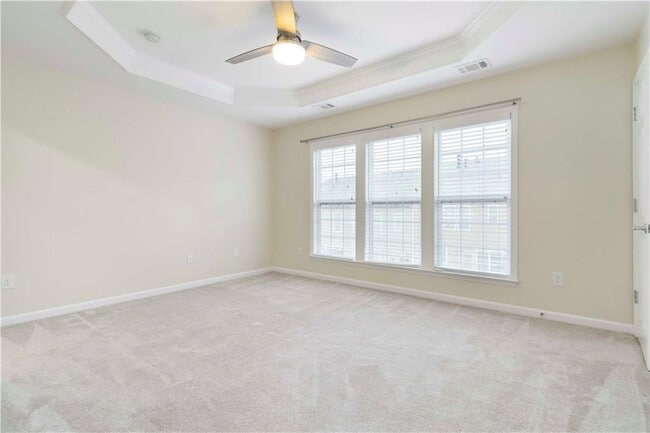 Building Photo - 2243 Millhaven St SE