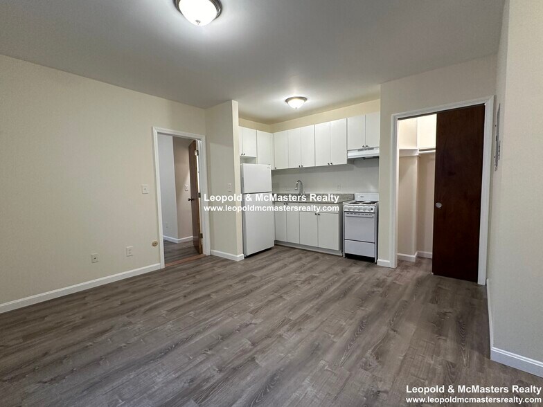 Building Photo - 69 S Huntington Ave