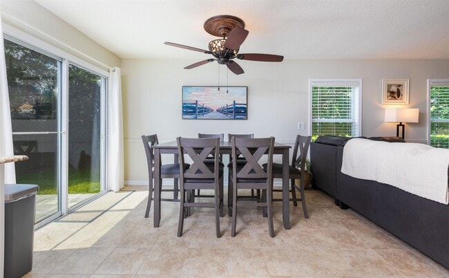 Building Photo - 58 Islander Cir