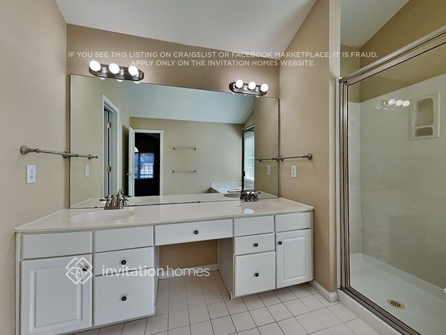 Building Photo - 8227 Beardsley Dr