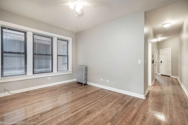 Building Photo - 1169 E 54th St