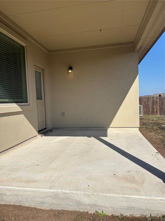 Building Photo - 18401 Calasetta Dr