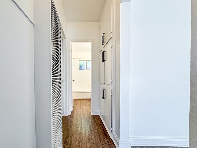 Building Photo - 12521 Lakewood Blvd