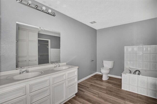 Building Photo - 5774 Magan Rd