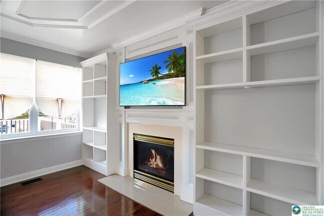 Building Photo - 202 McNair Cir