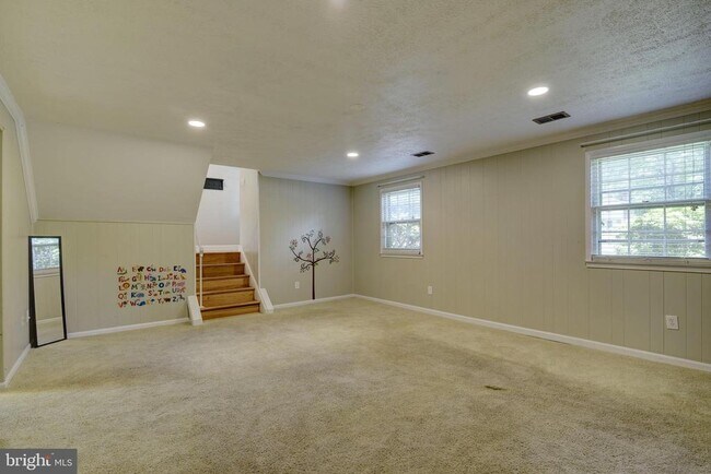Building Photo - 8521 Tysons Ct